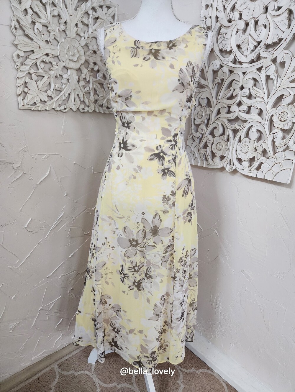 NWT Evan Picone Yellow and Gray Floral Maxi Dress